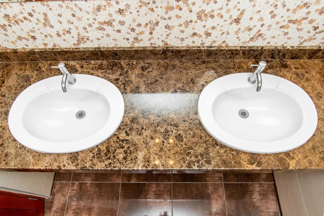 Lc Hoteles ピウラ エクステリア 写真